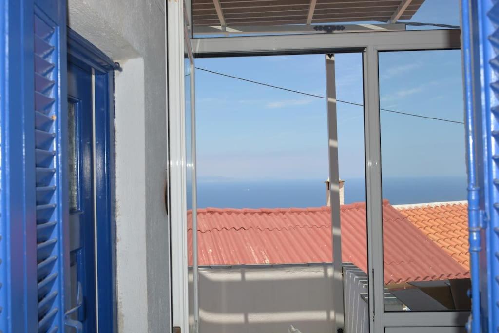Вилла The House Of Grandma Zinios Ioulis Экстерьер фото